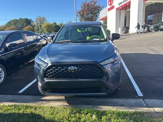 TOYOTA COROLLA CROSS 2025 7MUAAAAG7SV134027 image